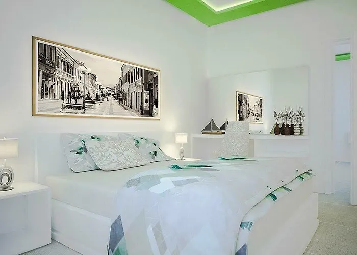 Hotel Hotel Holiday Velipojë